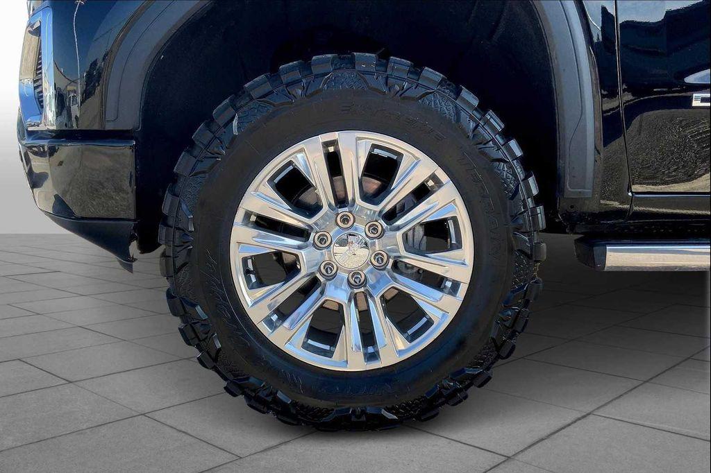 used 2021 GMC Sierra 1500 car, priced at $42,000