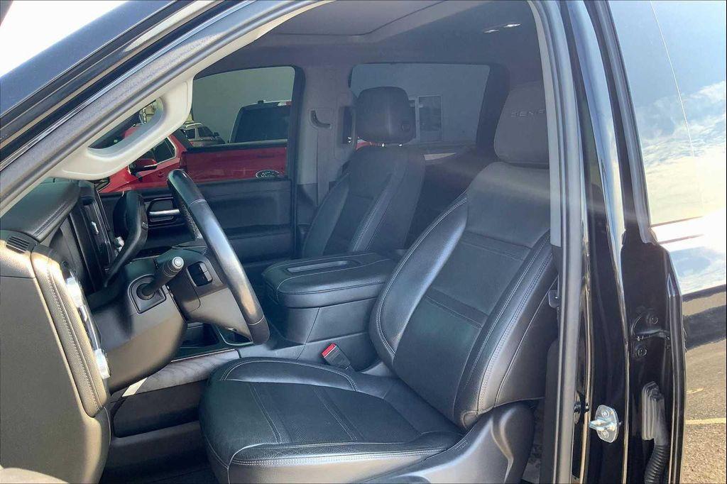 used 2021 GMC Sierra 1500 car, priced at $42,000