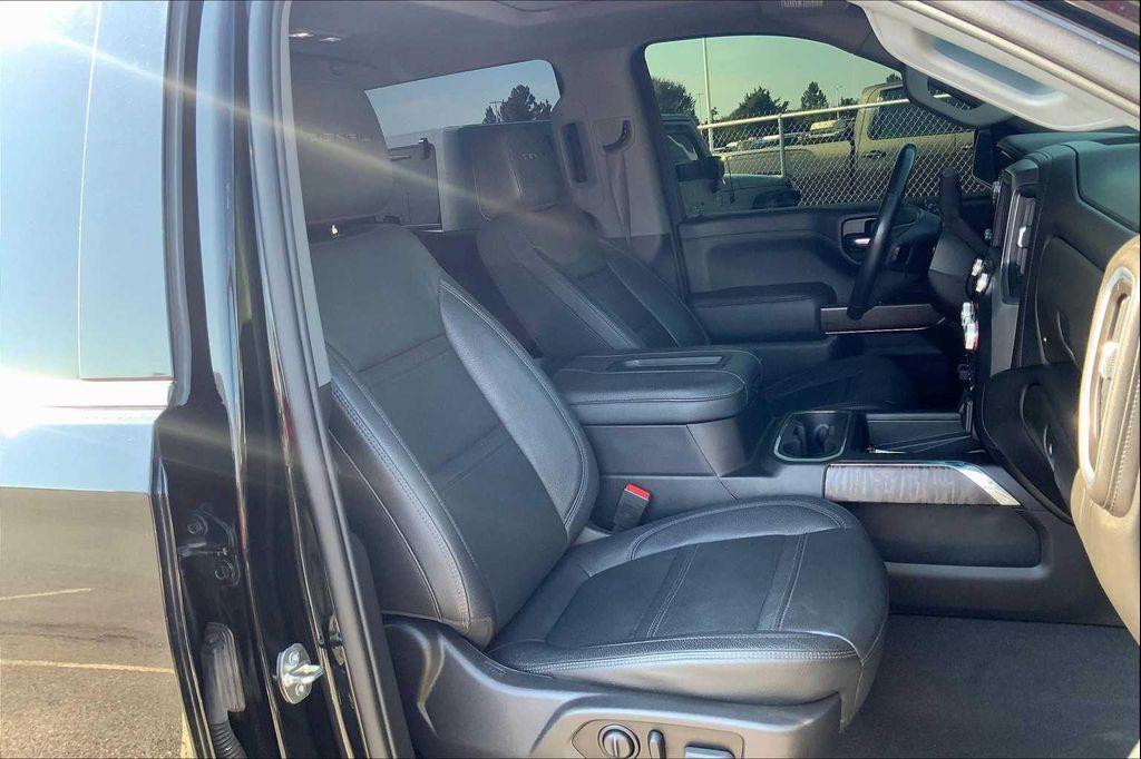 used 2021 GMC Sierra 1500 car, priced at $42,000