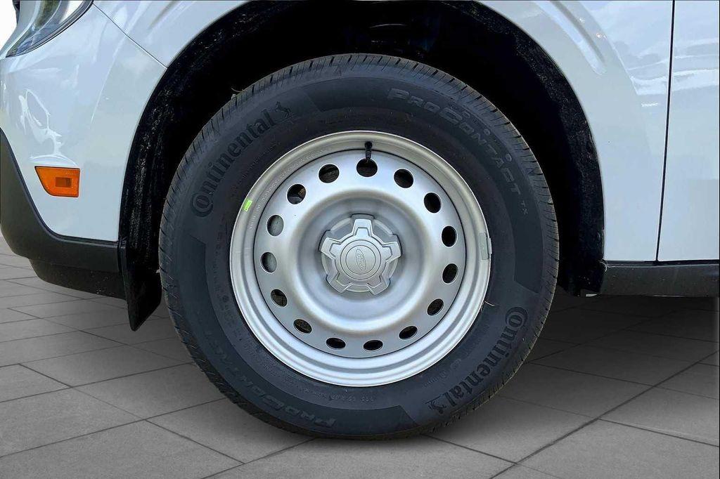 new 2025 Ford Maverick car, priced at $31,638