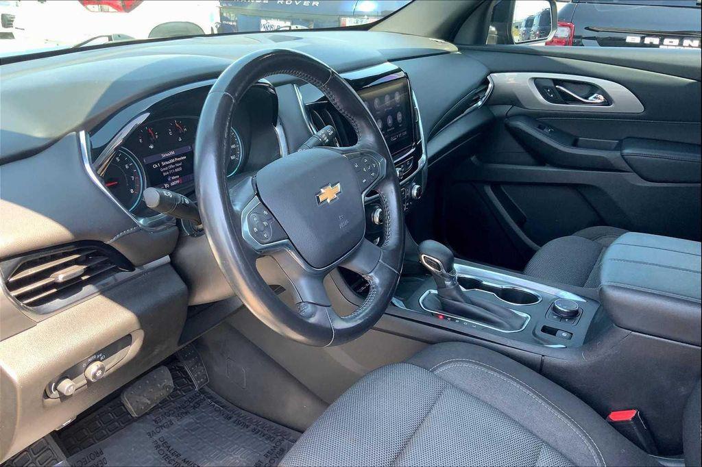 used 2022 Chevrolet Traverse car, priced at $24,200