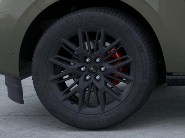 new 2025 Ford Expedition car, priced at $83,490