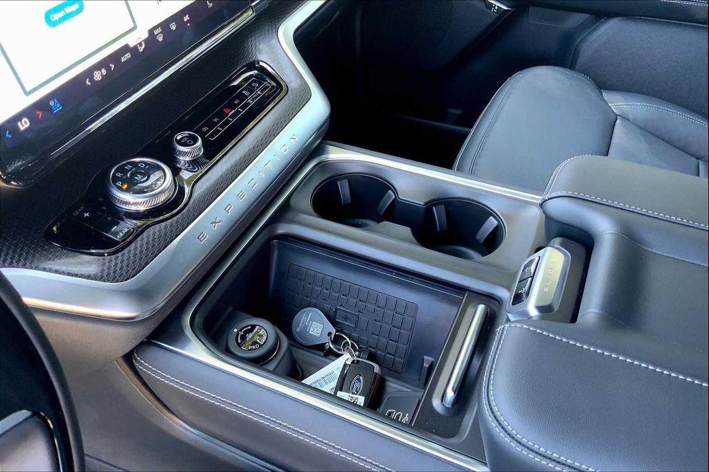 new 2025 Ford Expedition Max car, priced at $87,730