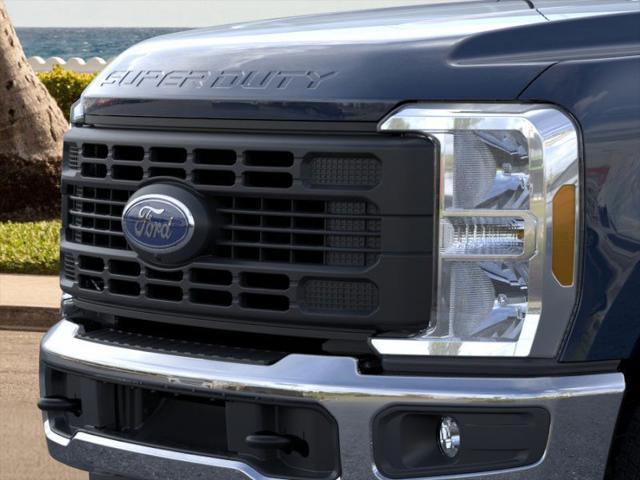 new 2025 Ford F-350 car, priced at $72,400