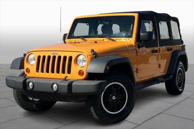 used 2013 Jeep Wrangler Unlimited car, priced at $15,500