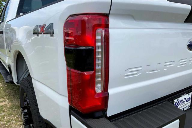 new 2025 Ford F-250 car, priced at $69,270