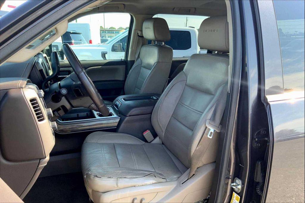 used 2015 GMC Sierra 2500 car, priced at $19,900