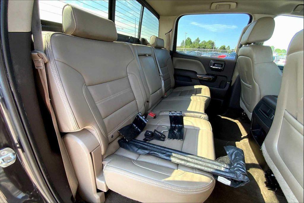 used 2015 GMC Sierra 2500 car, priced at $19,900