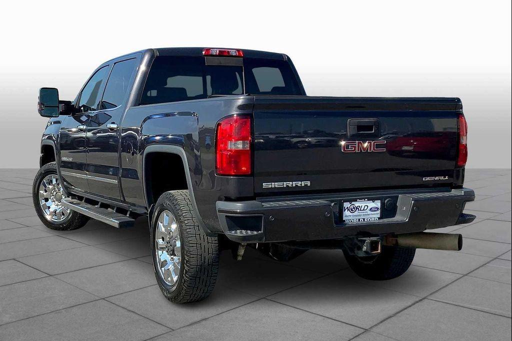used 2015 GMC Sierra 2500 car, priced at $19,900