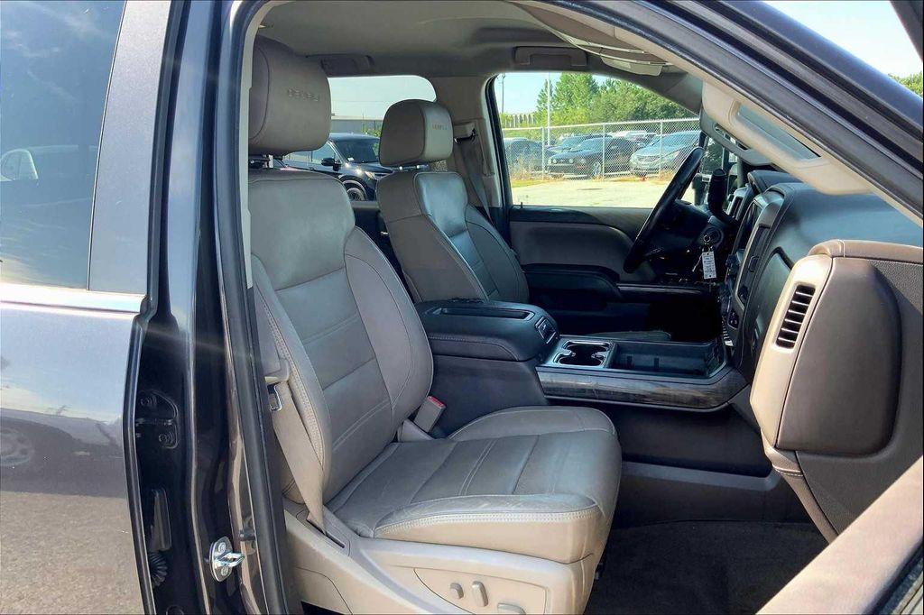 used 2015 GMC Sierra 2500 car, priced at $19,900