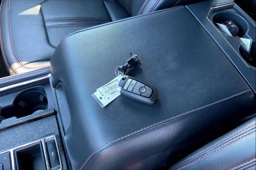 used 2024 Ford Expedition car, priced at $61,500