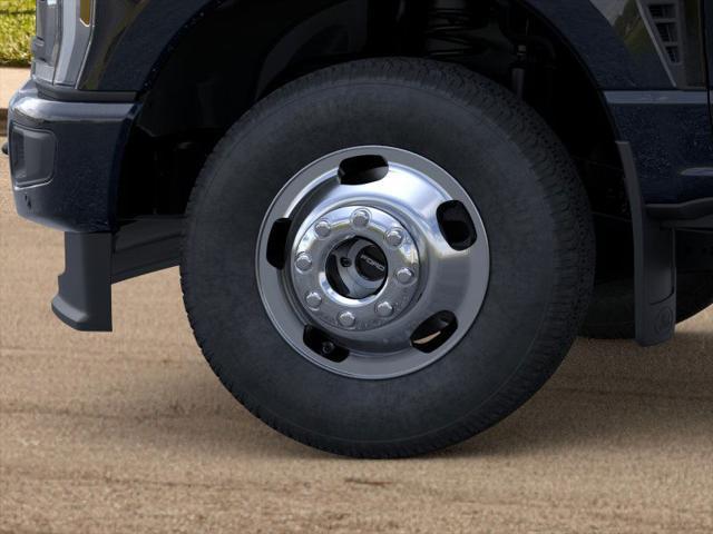 new 2025 Ford F-350 car, priced at $90,991