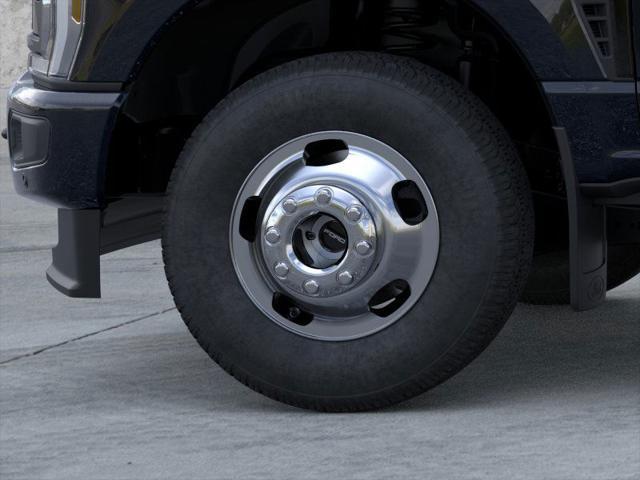 new 2025 Ford F-350 car, priced at $96,810
