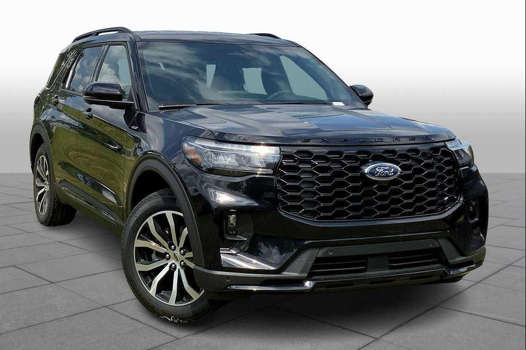 new 2025 Ford Explorer car, priced at $45,621