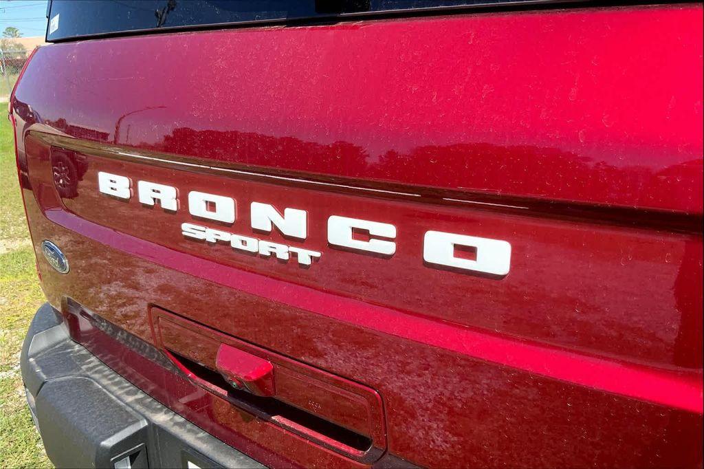new 2025 Ford Bronco Sport car, priced at $33,670