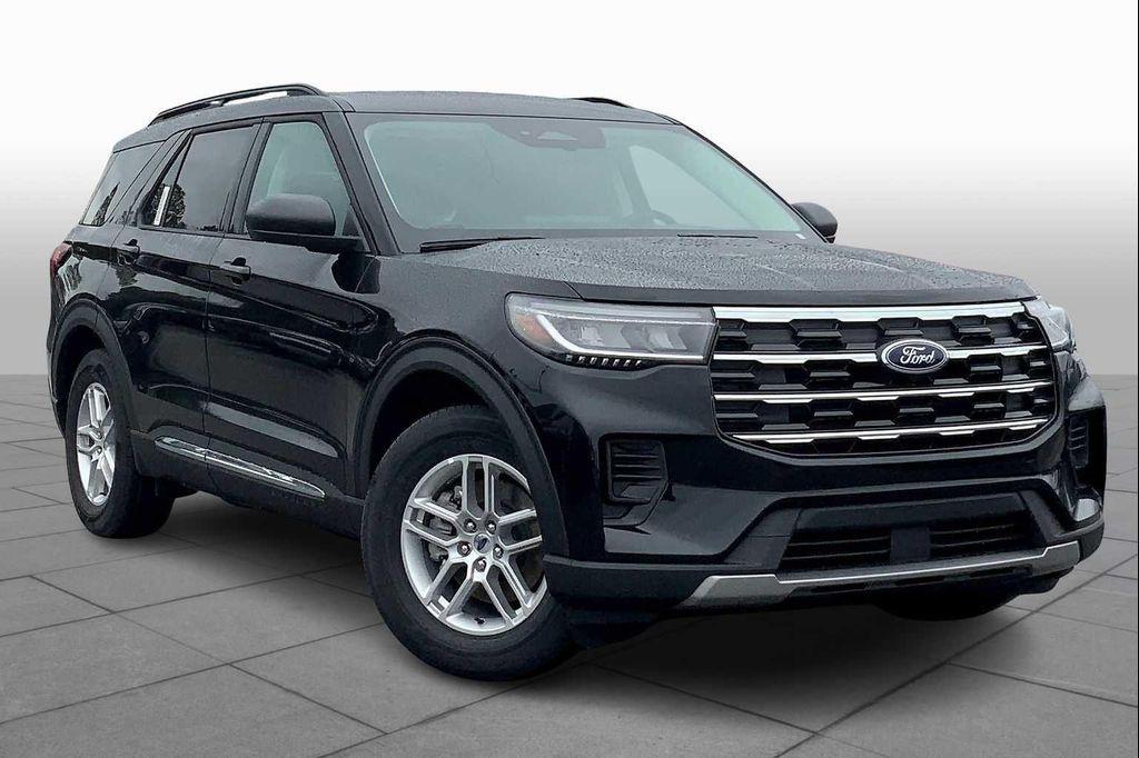 new 2025 Ford Explorer car, priced at $40,029