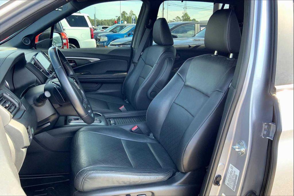 used 2021 Honda Passport car, priced at $23,374