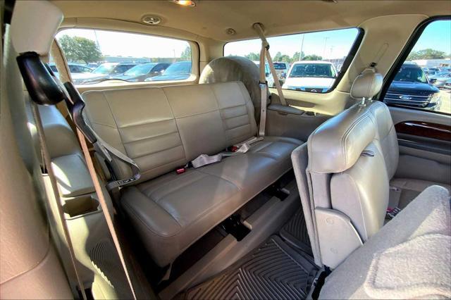 used 2002 Ford Excursion car, priced at $7,500