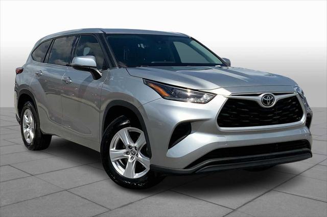 used 2021 Toyota Highlander car, priced at $27,891