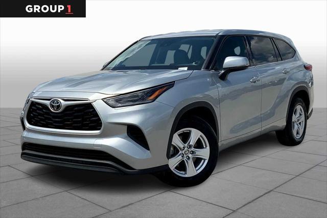 used 2021 Toyota Highlander car, priced at $27,891