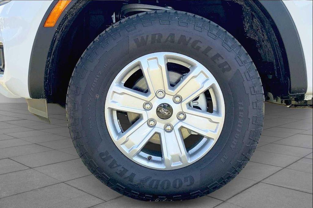 new 2025 Ford Ranger car, priced at $34,587