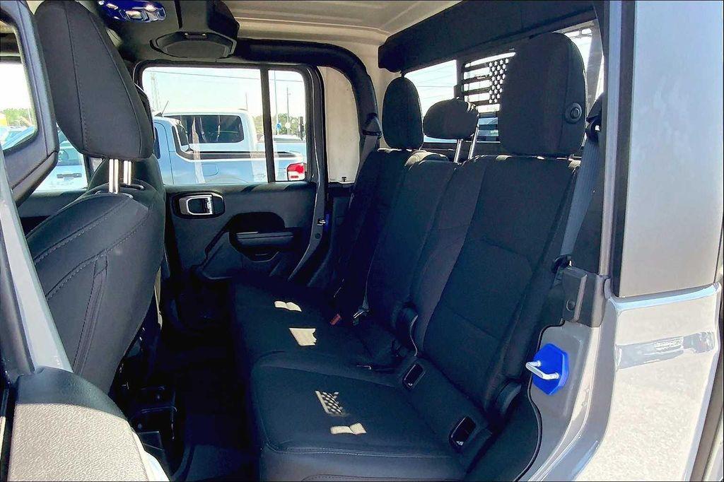 used 2021 Jeep Gladiator car, priced at $32,059