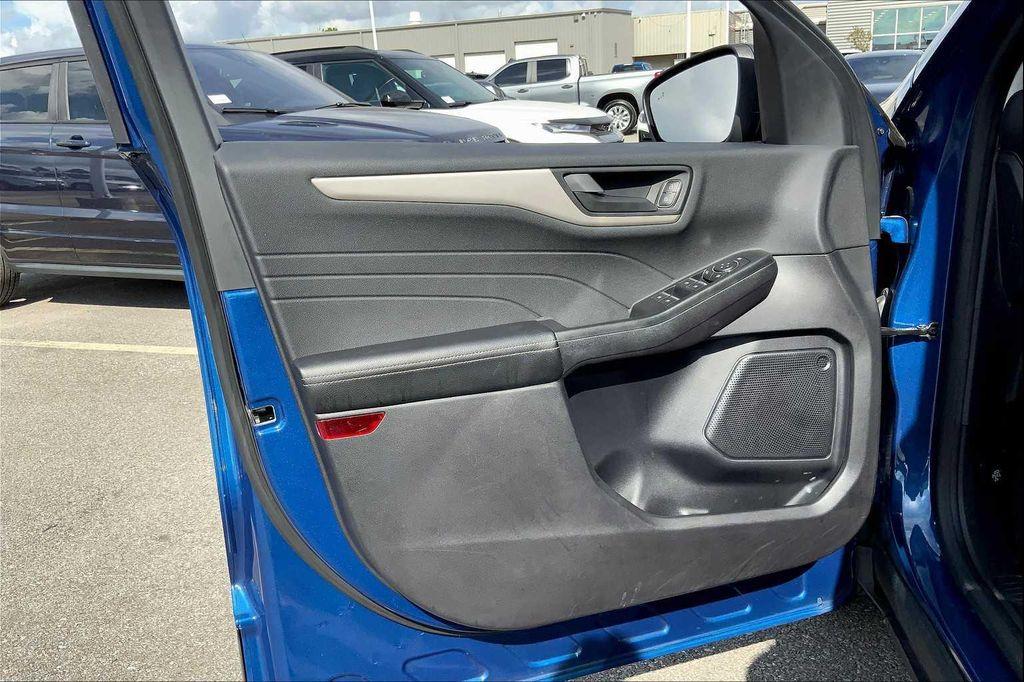 used 2022 Ford Escape car, priced at $20,989