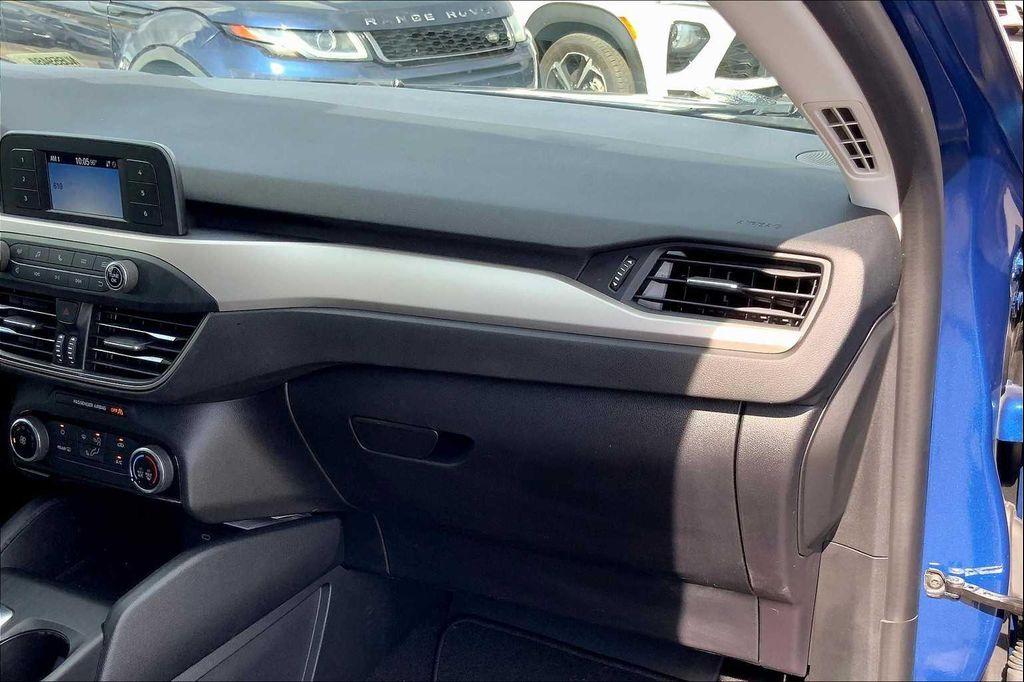 used 2022 Ford Escape car, priced at $20,989