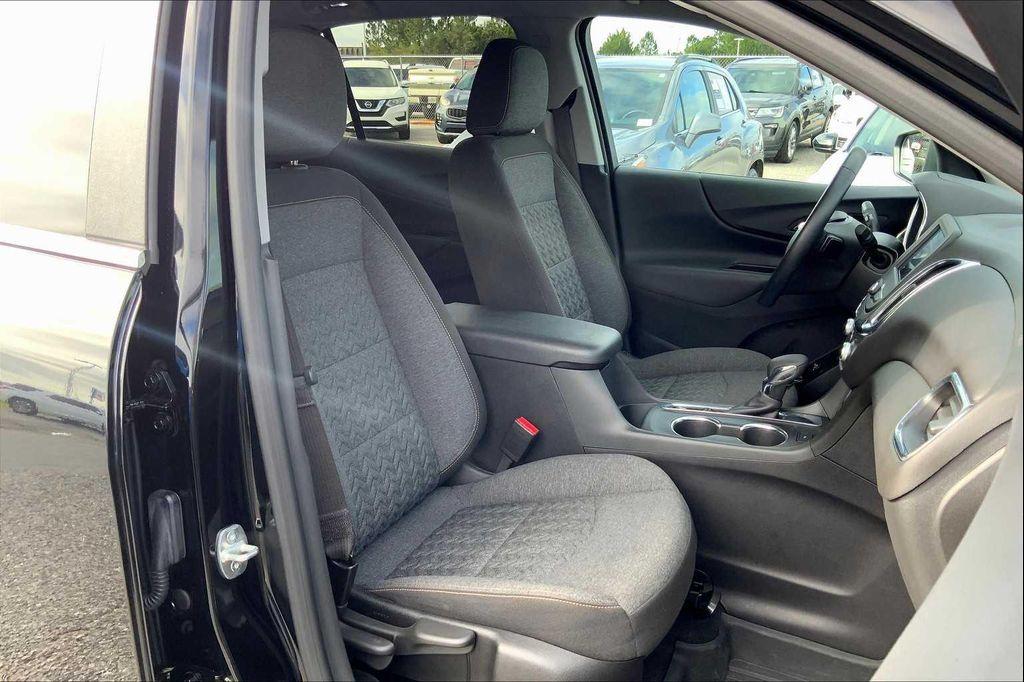used 2023 Chevrolet Equinox car, priced at $24,100