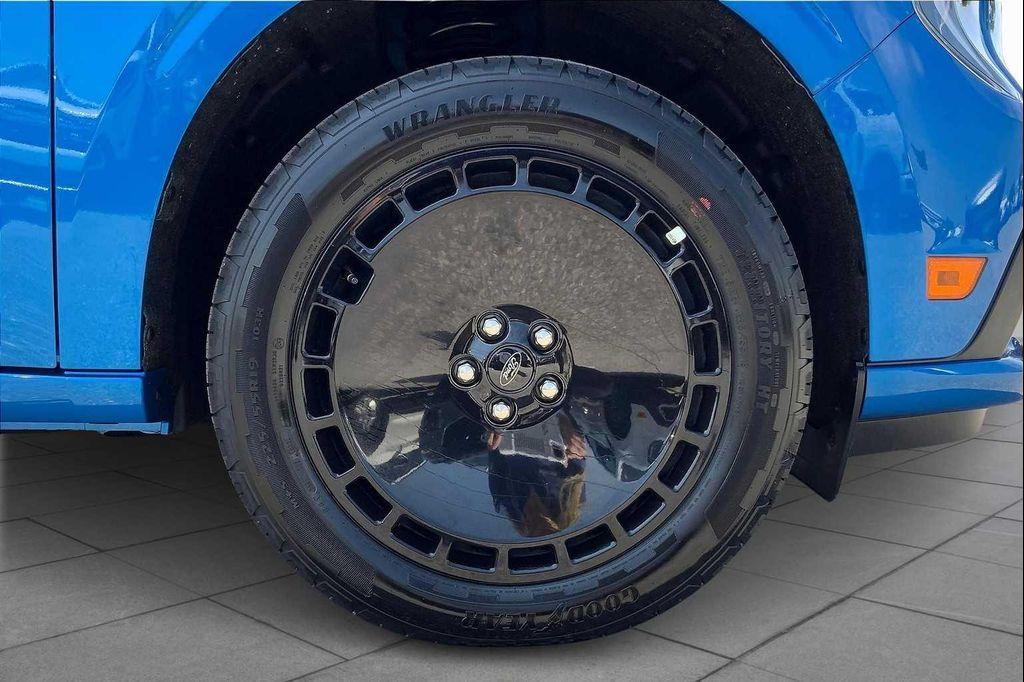new 2025 Ford Maverick car, priced at $40,525