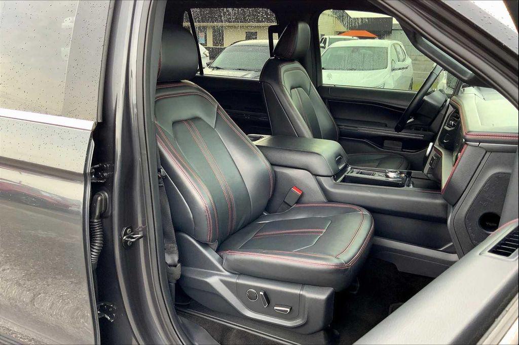used 2022 Ford Expedition car, priced at $55,400