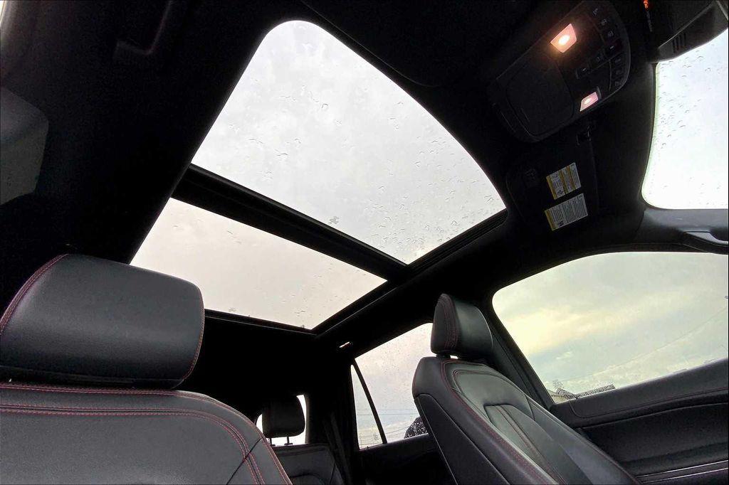 used 2022 Ford Expedition car, priced at $55,400