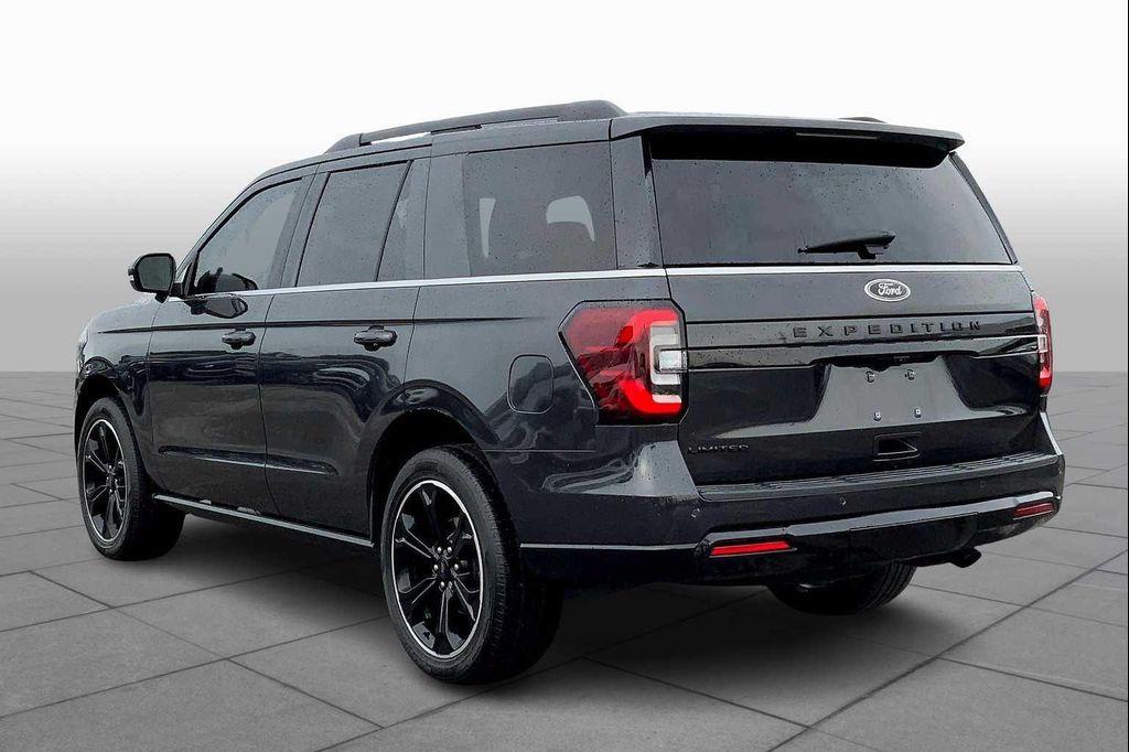 used 2022 Ford Expedition car, priced at $55,400