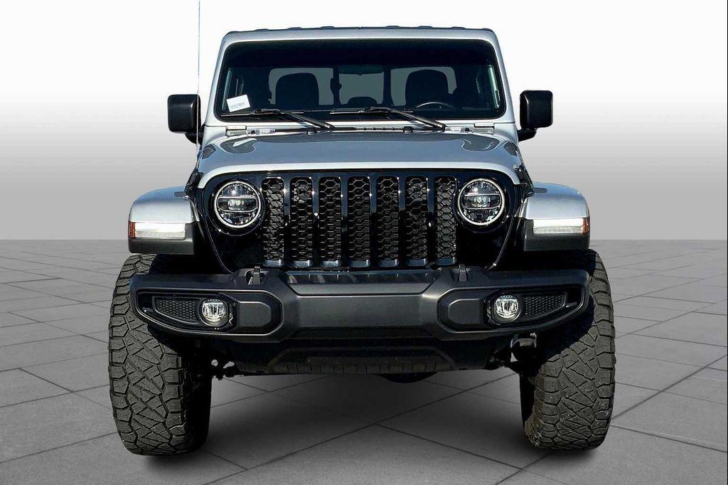 used 2022 Jeep Gladiator car, priced at $37,589