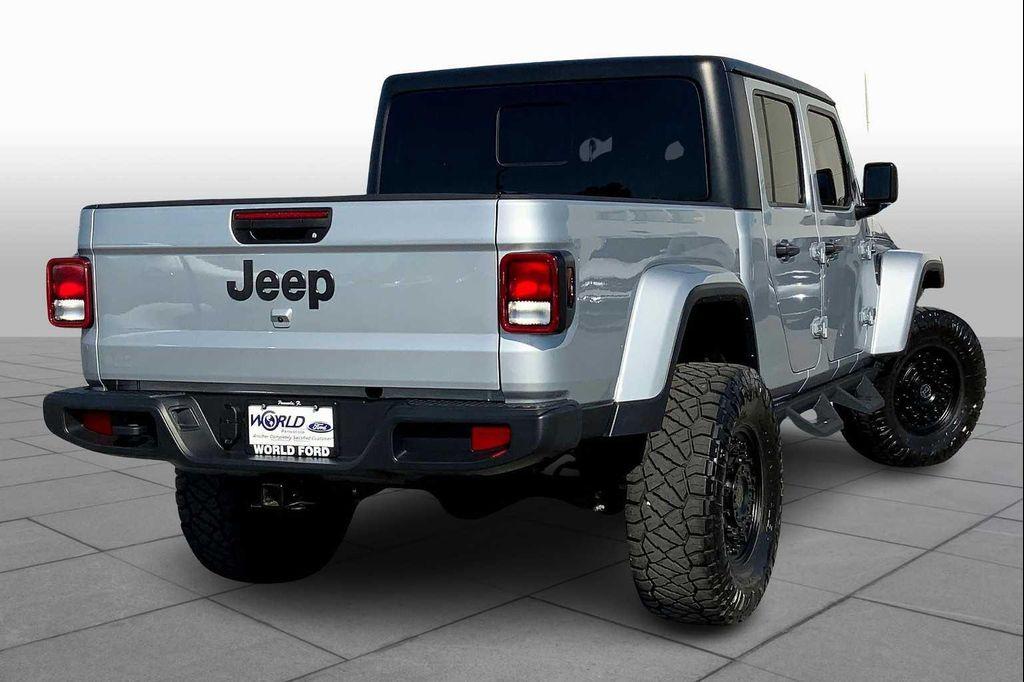 used 2022 Jeep Gladiator car, priced at $37,589