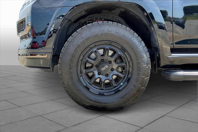 used 2020 Toyota 4Runner car, priced at $35,151