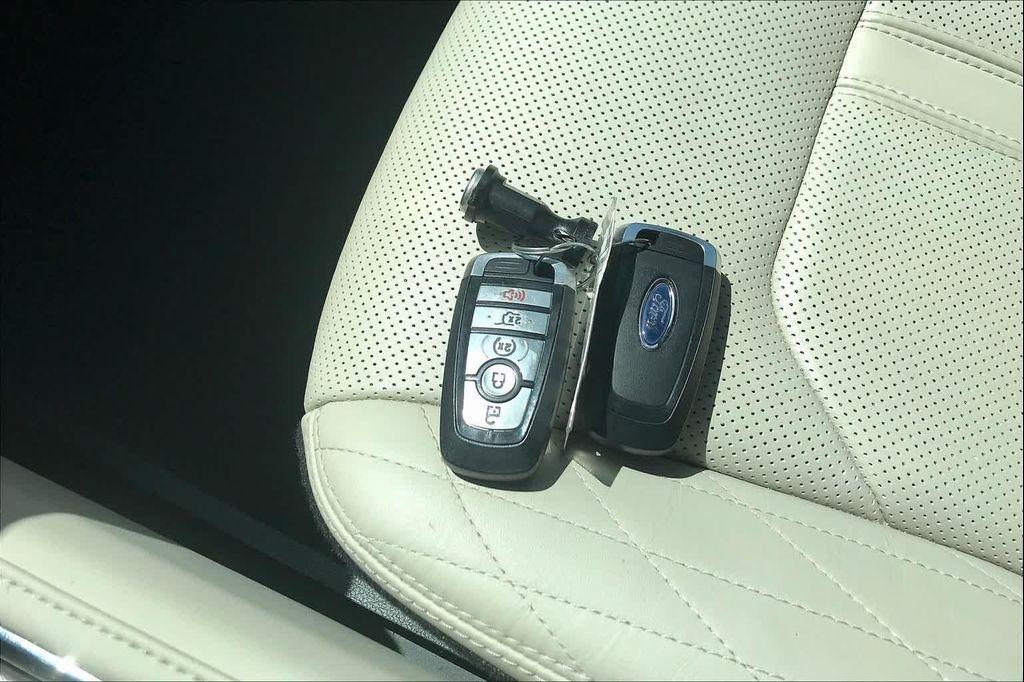 used 2019 Ford Expedition car, priced at $29,200