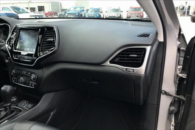 used 2019 Jeep Cherokee car, priced at $16,989