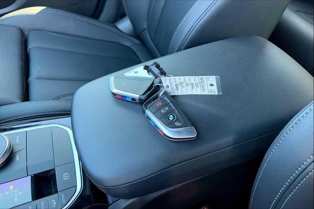 used 2022 BMW X3 car, priced at $38,900