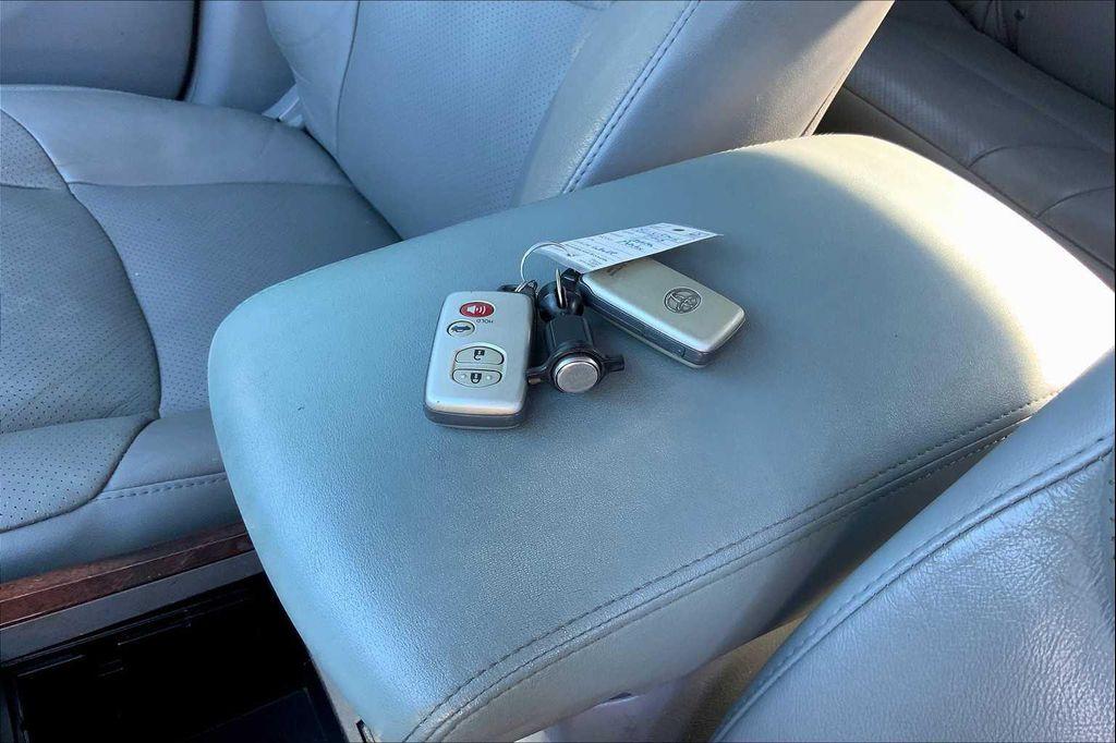 used 2008 Toyota Avalon car, priced at $7,900