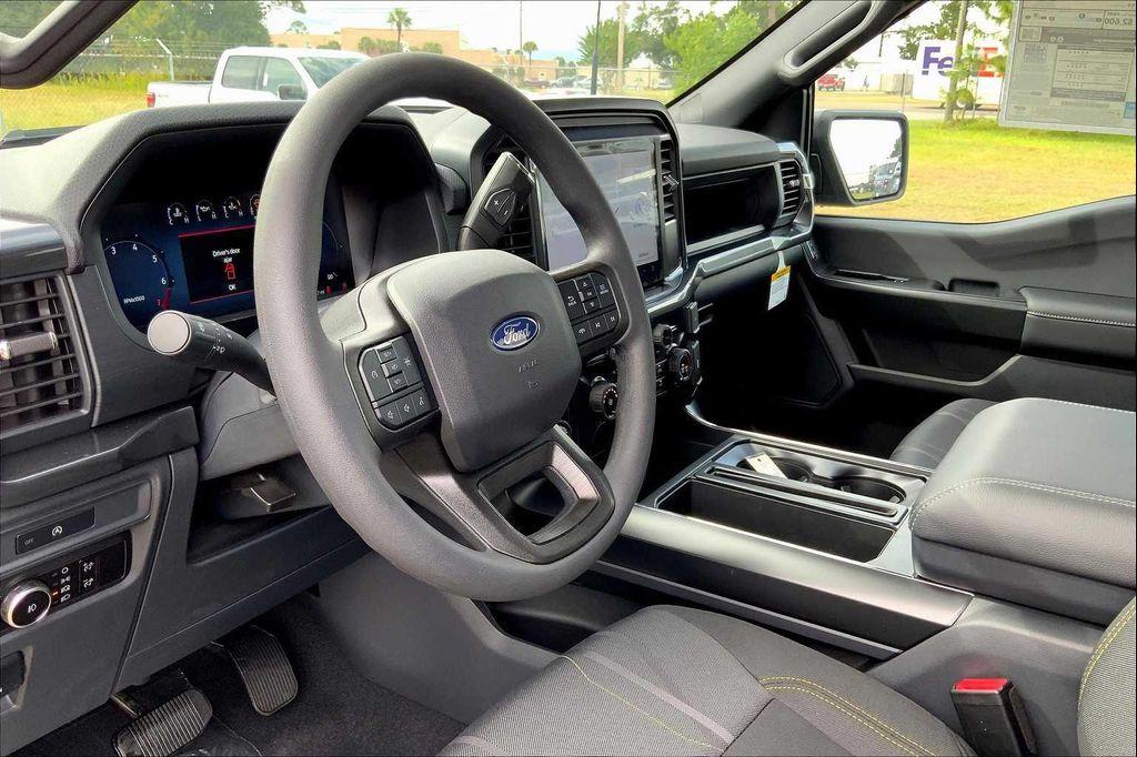 new 2025 Ford F-150 car, priced at $47,394