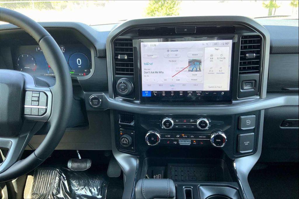 new 2025 Ford F-150 car, priced at $59,104