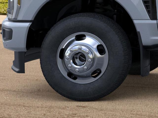 new 2025 Ford F-350 car, priced at $91,897