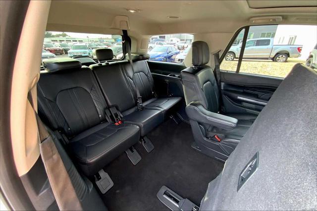 used 2021 Ford Expedition car, priced at $50,489