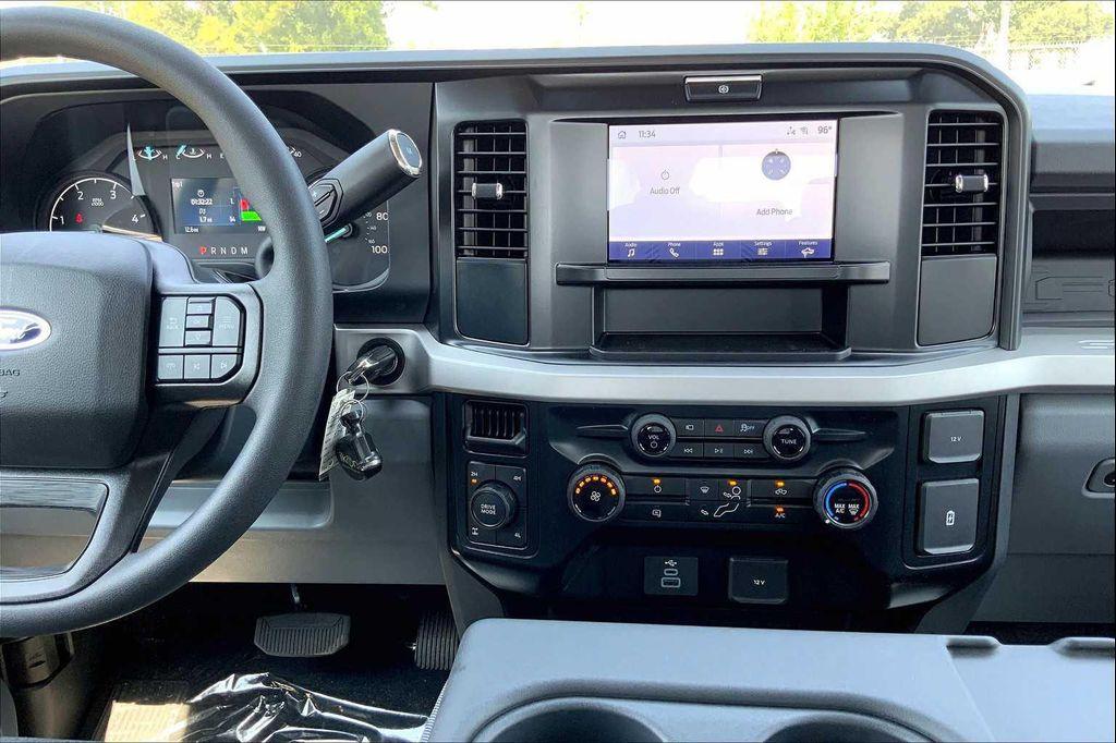new 2025 Ford F-250 car, priced at $66,541