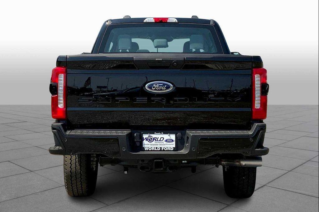 new 2025 Ford F-250 car, priced at $66,541