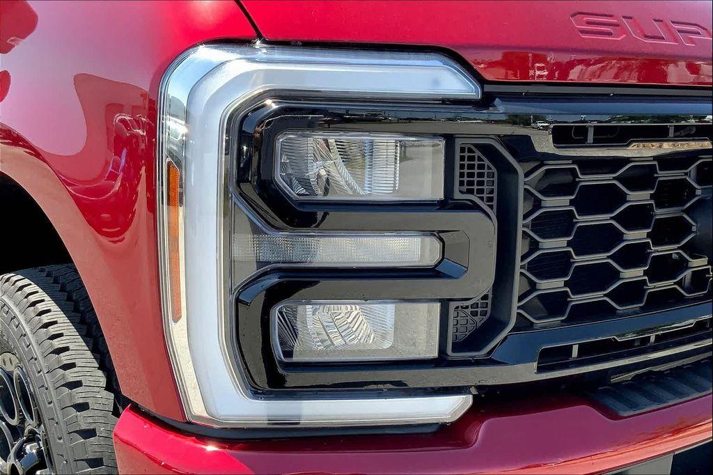 new 2025 Ford F-250 car, priced at $84,958
