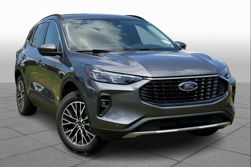 new 2025 Ford Escape PHEV car, priced at $40,727