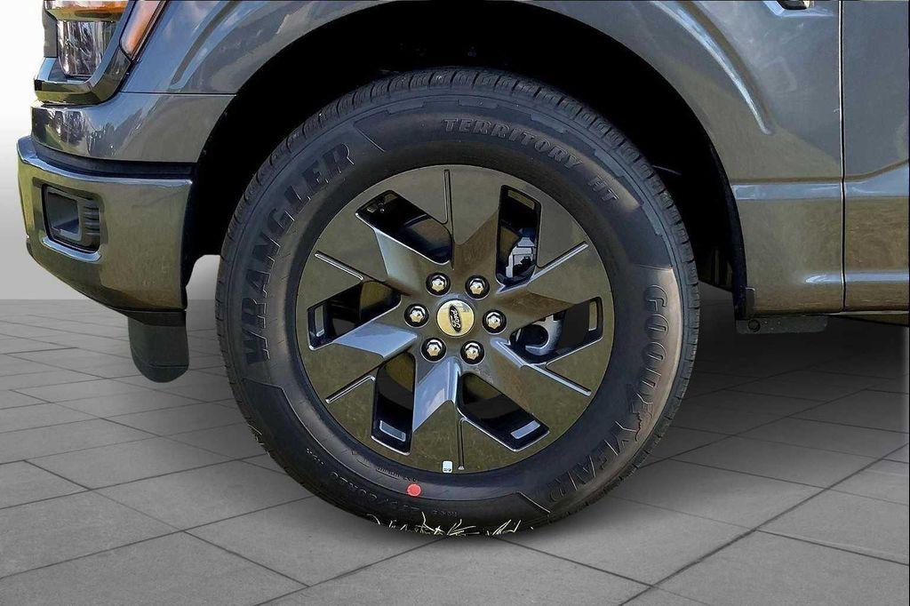 new 2025 Ford F-150 car, priced at $46,203