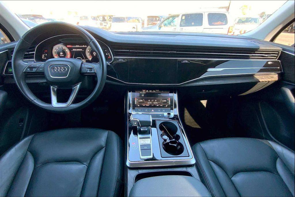 used 2022 Audi Q7 car, priced at $24,500